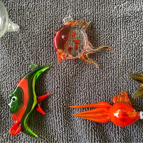 Vintage glass fish set of 5 - Picture 2 of 3